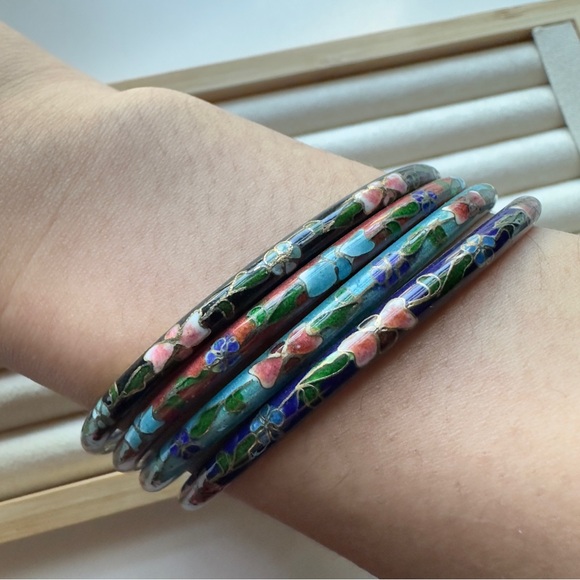 4 VINTAGE Cloisonne bangle bracelet - Picture 4 of 7